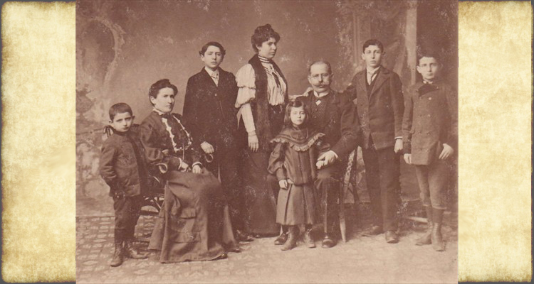 Immediate Jellinek Family Group Photo, ca. 1904